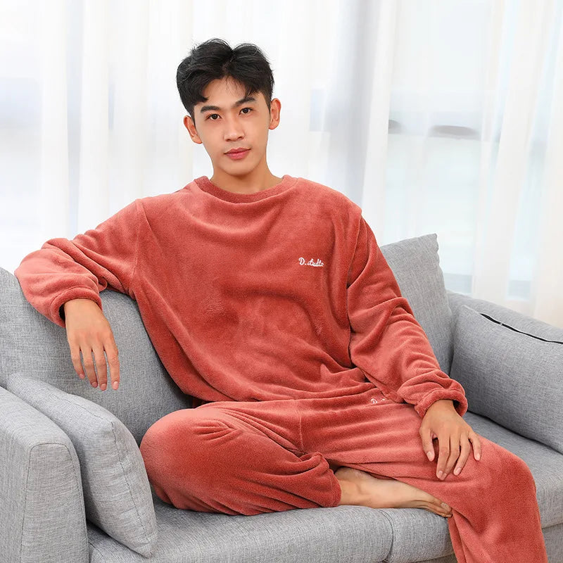 Thick Coral Velvet 2-Piece Pajama Set Men-HighTouch