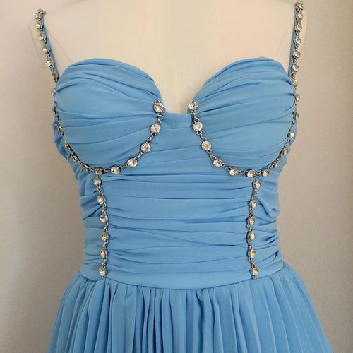 Elegant Diamond Pleated A-Line Evening Dress – Sleeveless V-Neck Gown