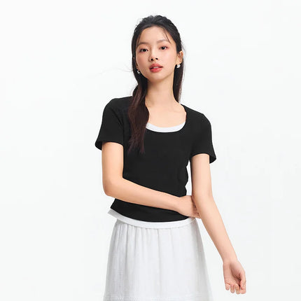 Sleek Fake Two‑Piece Cropped Tee – Slimming U‑Neck for Chic
