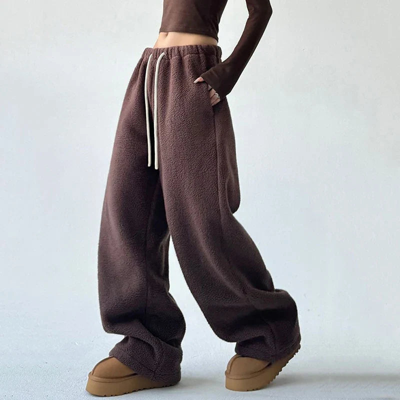Women’s Fleece Pants with Relaxed Fit for Everyday Wear