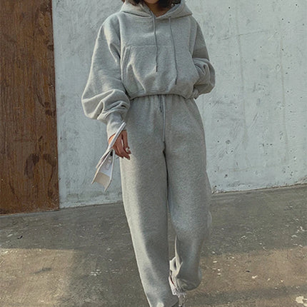 Women’s Fleece Tracksuit Set – Soft Hoodie & Jogger Pants for Cozy Style