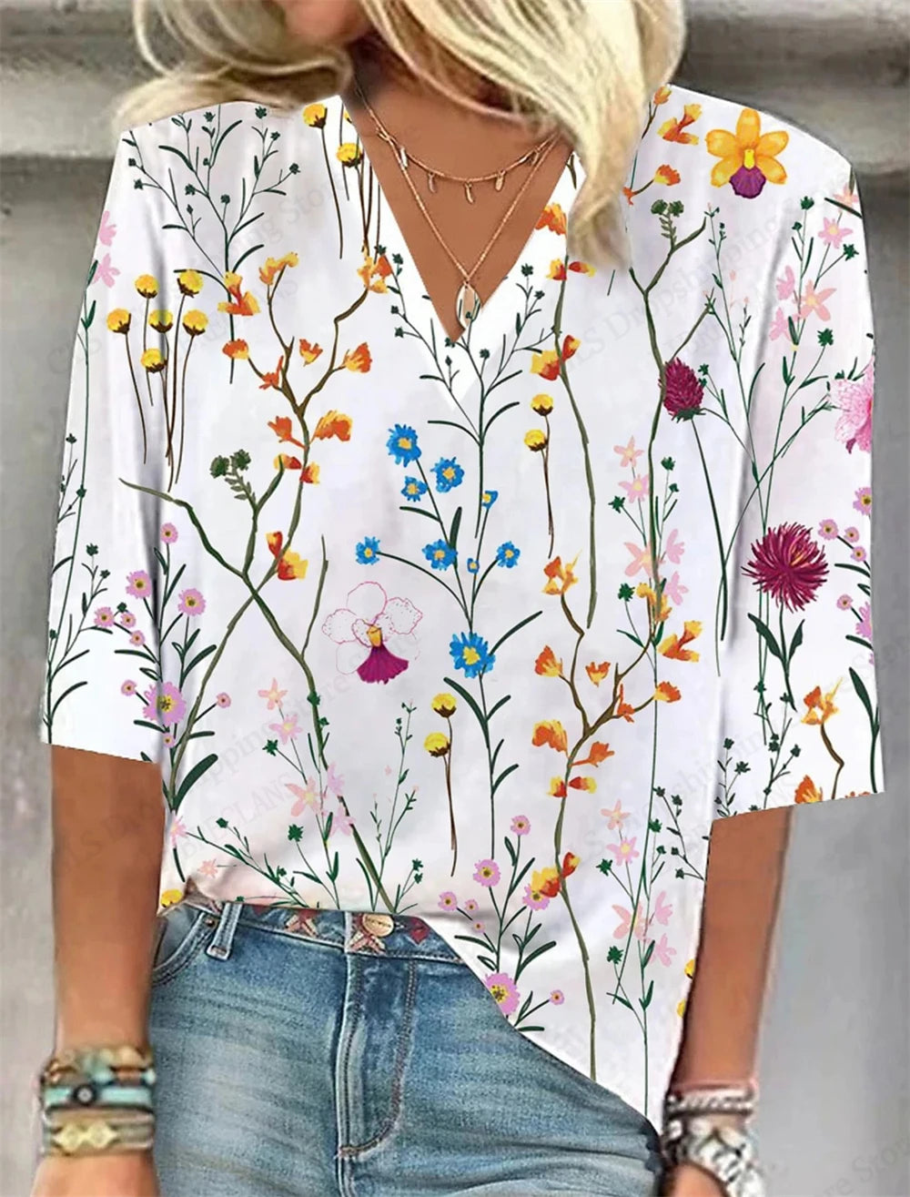 Vintage 3D Floral Oversized V‑Neck Tee – Breezy Summer Style