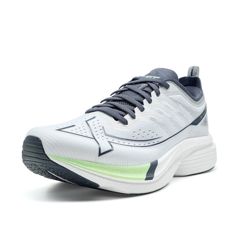 XTEP One-Piece Model 30 Men’s Running Shoes