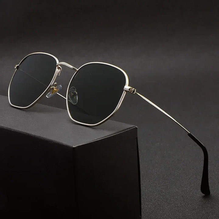 Stylish Avient Sunglasses for Ultimate UV Protection
