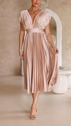 Maria Pleated Maxi Elite Collection
