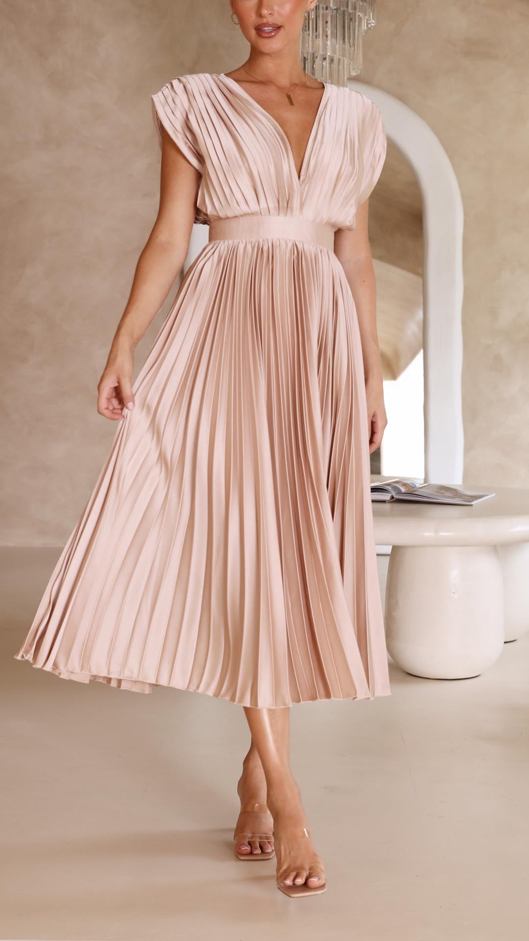Maria Pleated Maxi Elite Collection