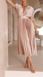 Maria Pleated Maxi Elite Collection