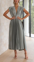 Maria Pleated Maxi Elite Collection