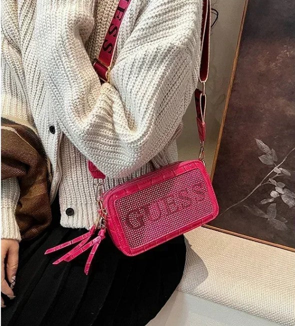 GUESS | Luxury Crossbody Purse – Elegant Messenger Bag