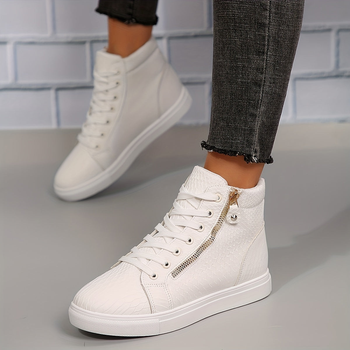 Astoria | Women's High Top Sneakers