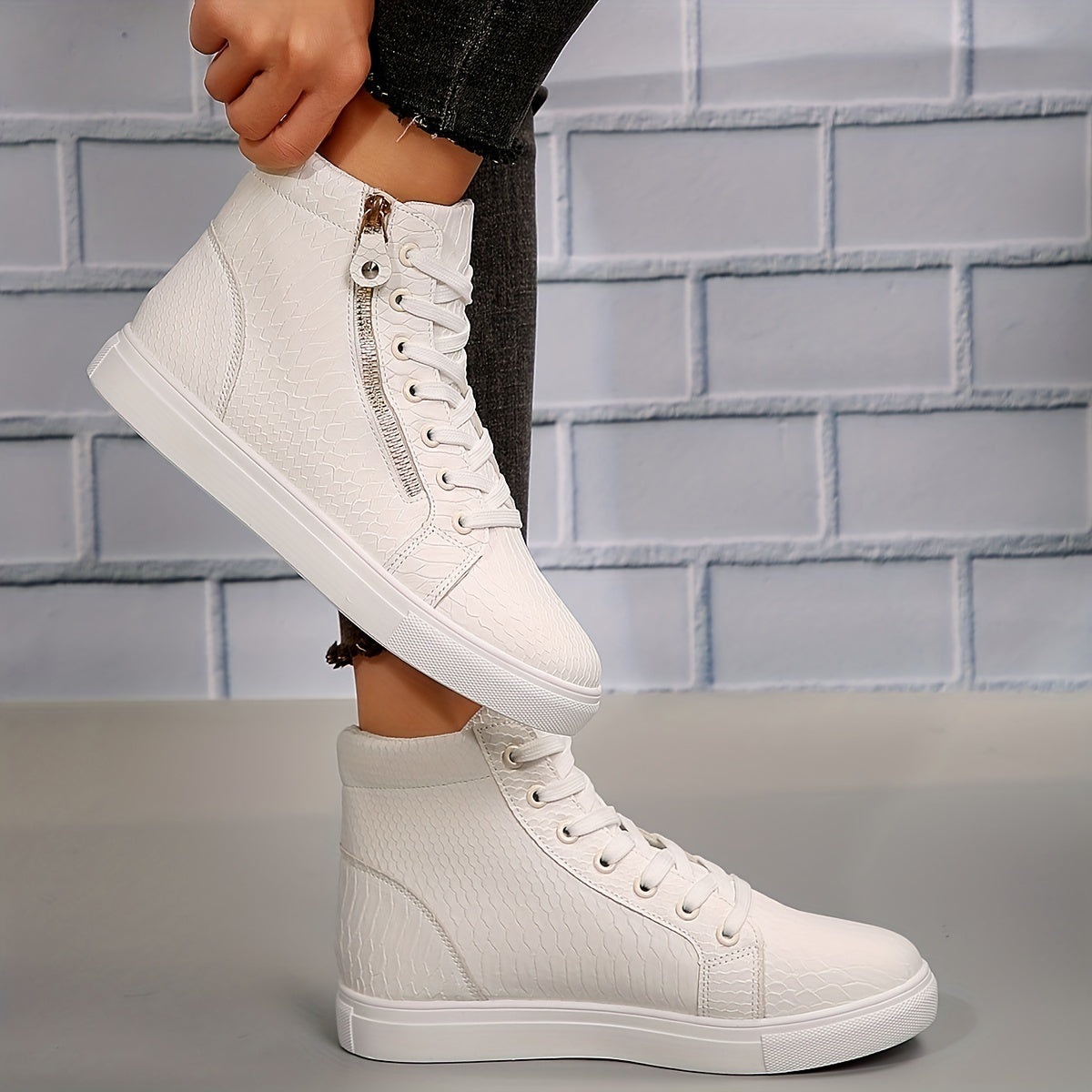 Astoria | Women's High Top Sneakers
