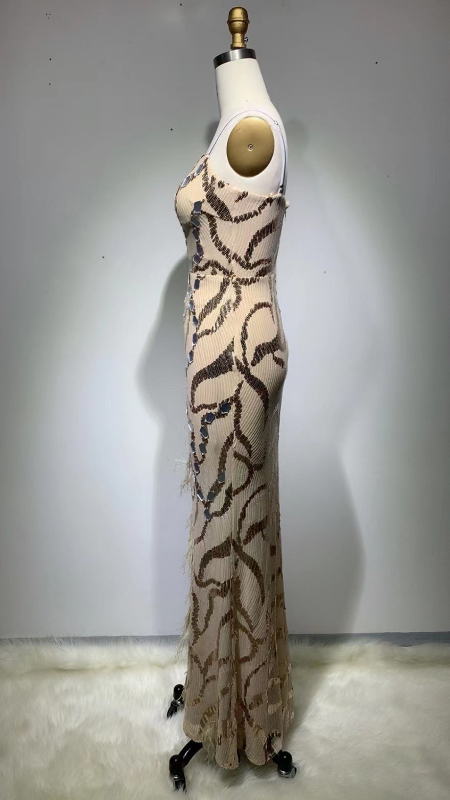 Fashion V-strap Backless Elegant Sequined Tight Split Feather Dress-HighTouch