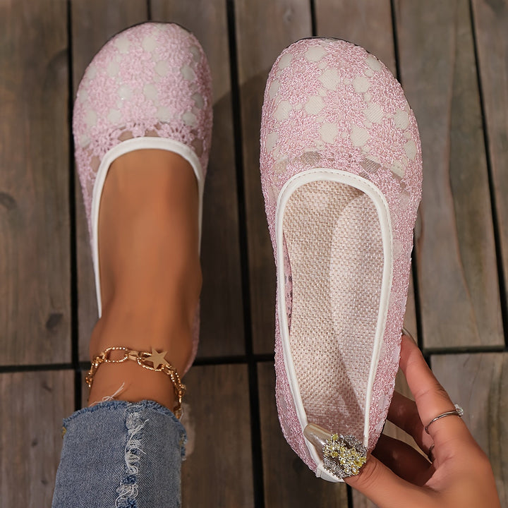 Wide Fit Shoes for Swollen Feet Women | Adjustable Slip-On Flats