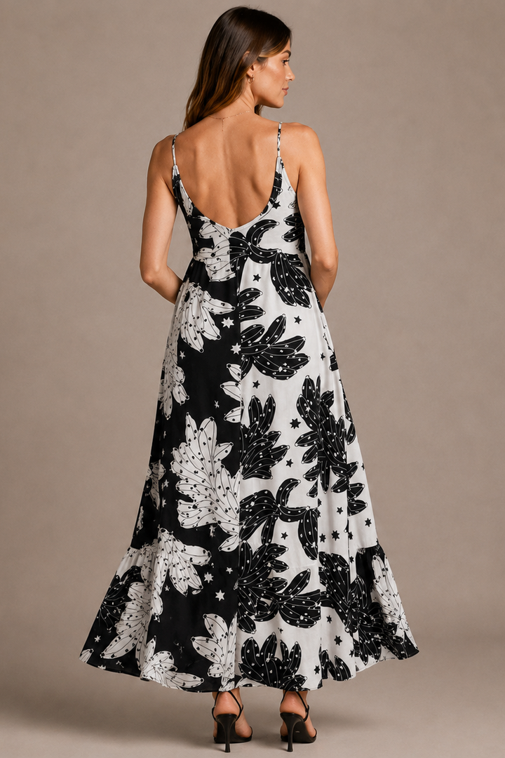 Black & White Maternity Maxi Dress – Sleeveless V-Neck Pregnancy Dress with Open Back