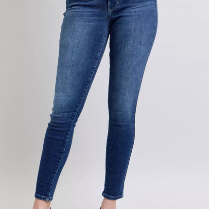 f8abe6d8b4604423a418499fafcdff31-Max-Origin