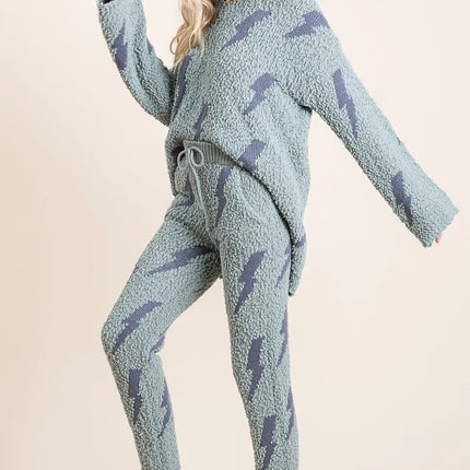 f9bbd3c98ce5446c8ee5081772737c98-Max-Origin