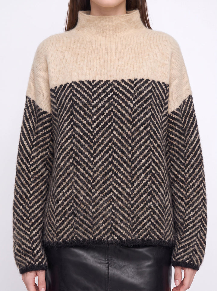 Chevrin Colorblock Mock Neck Sweater – Women Oversized Turtleneck Knit Chevron Pattern Winter Pullover Top