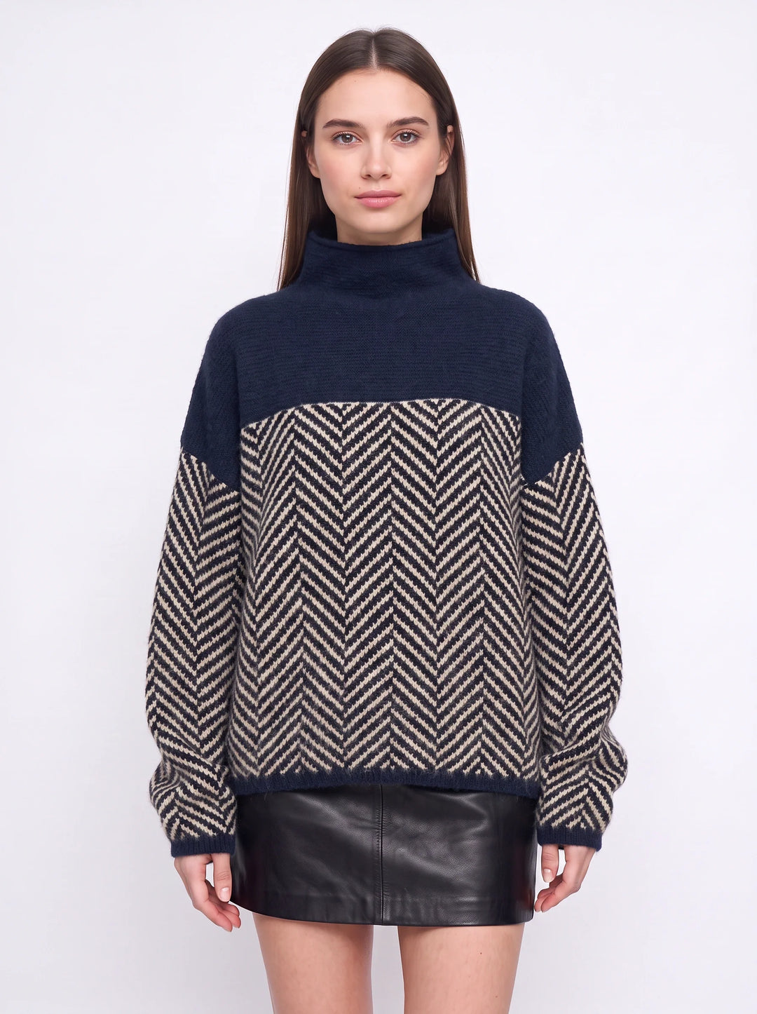 Chevrin Colorblock Mock Neck Sweater – Women Oversized Turtleneck Knit Chevron Pattern Winter Pullover Top