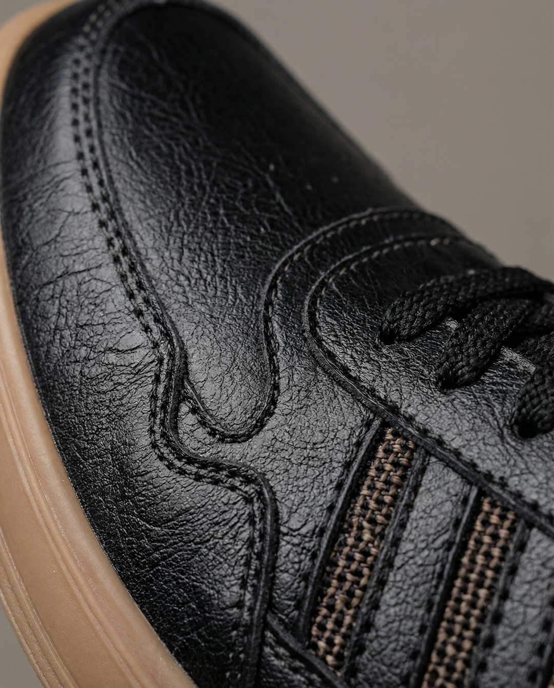 Men's Casual Sneaker– Ridgeline Comfort
