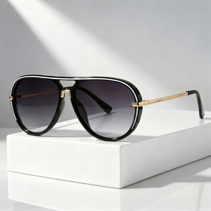 Oversized Aviator Sunglasses with UV400 Protection