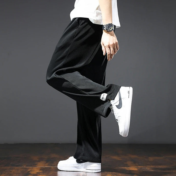 Men's CoolFit Trousers for Lightweight Everyday Comfort