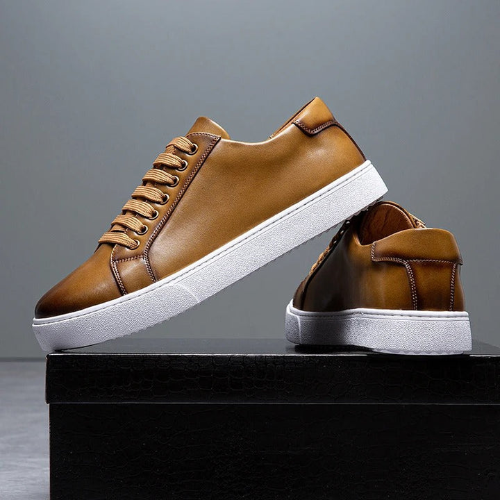 Men’s Leather Low-Top Sneakers – Smart Casual Style