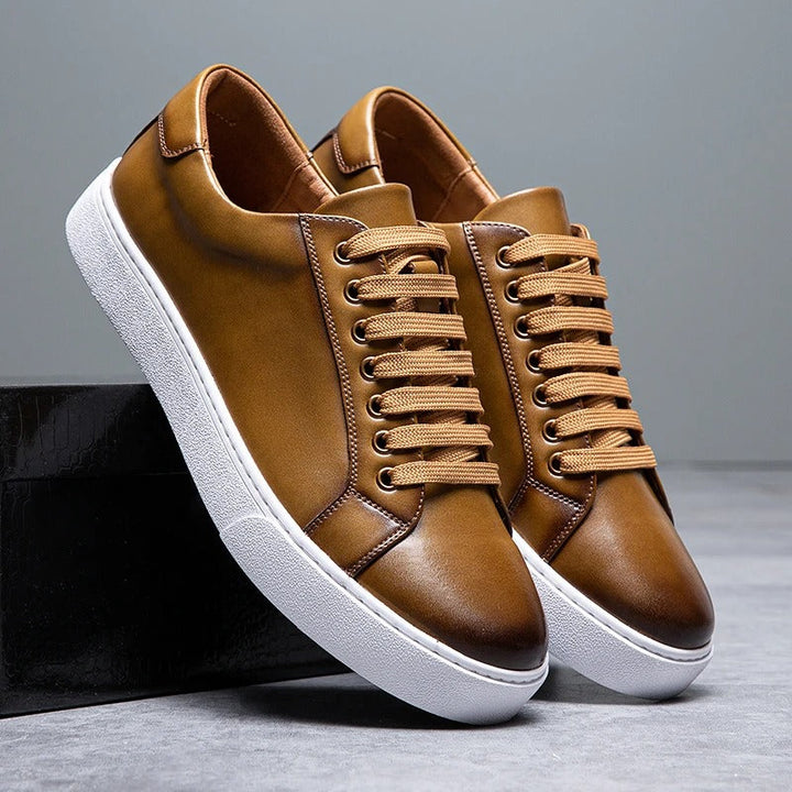 Men’s Leather Low-Top Sneakers – Smart Casual Style