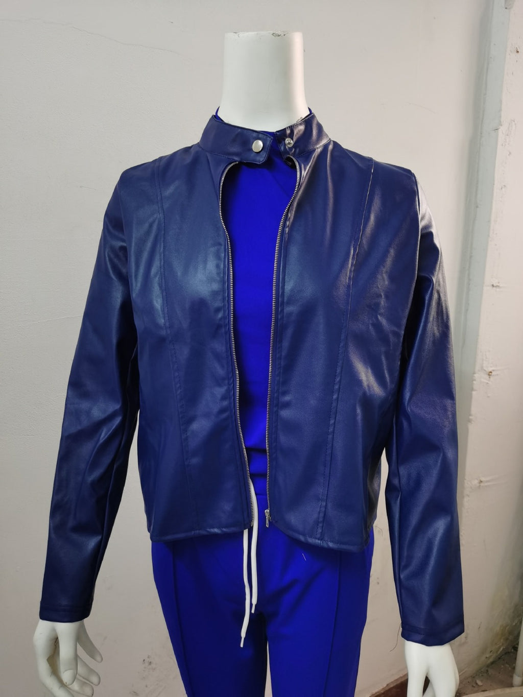 Women’s Zip-Up Jacket – Slim Fit with Smooth Sleek Finish-HighTouch