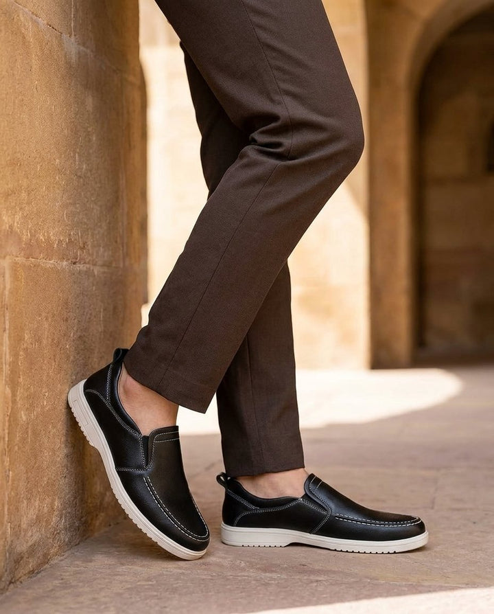 Men's Moc Toe Shoes for Casual Outdoor Style