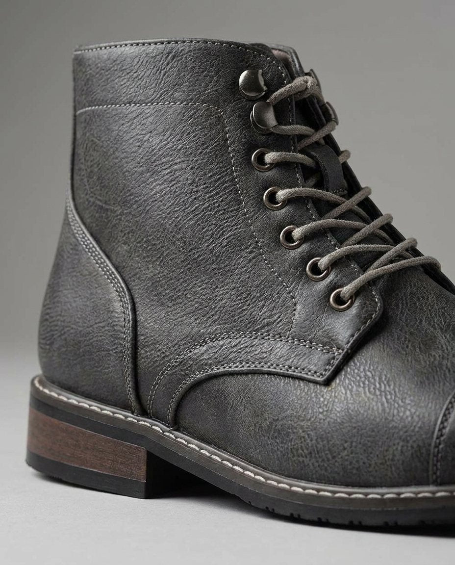 Men's Leather Cap Toe Boots for Everyday Wear