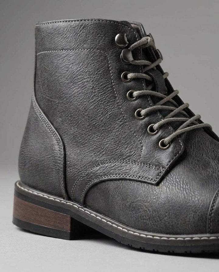 Men's Leather Cap Toe Boots for Everyday Wear