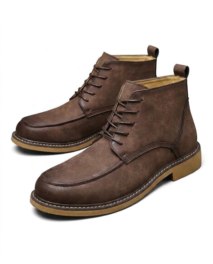 Men's Leather Moc Toe Boots for Everyday Wear
