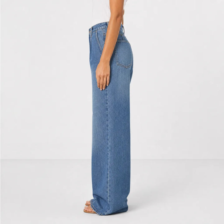 Women's Baggy Wide-Leg Jeans - High-Waisted Faded Mom Denim