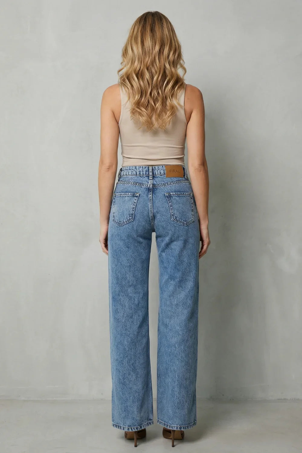 Women Cross Button Straight-Leg Denim Jeans
