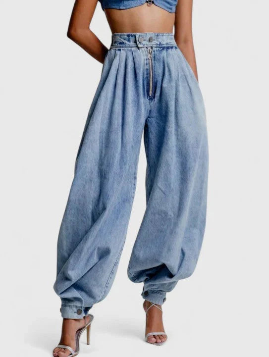 High-Waisted Pleated Baggy Jeans with Cuffed Hem