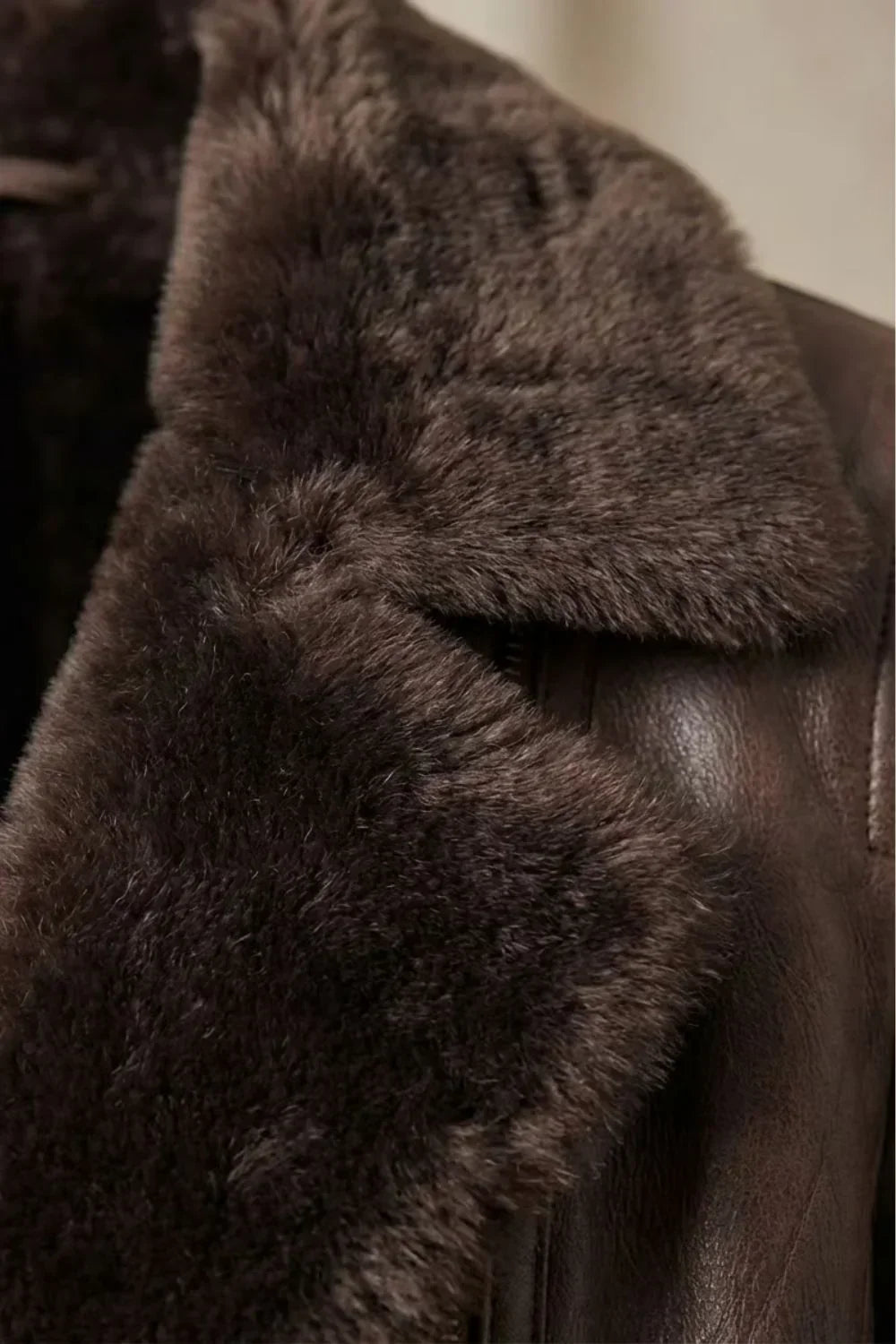 Winter Faux Leather Jacket Women Wide Faux Fur Collar Zip Front